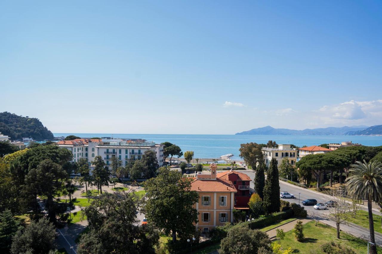 025 - Casa Panoramica In Centro, 90Metri Spiaggia Vista Mare Con Terrazzo Vista Portofino Sestri Levante Exterior photo